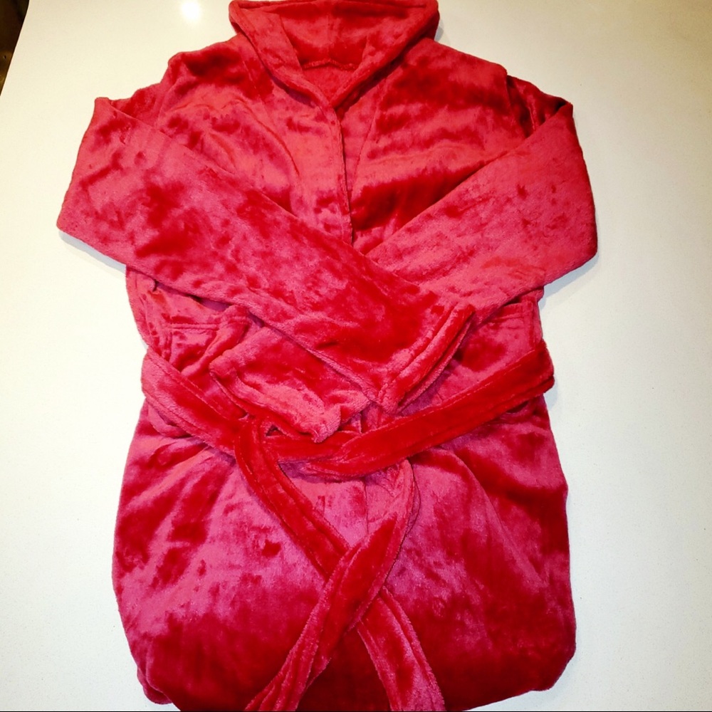 Fleece Robe NWOT